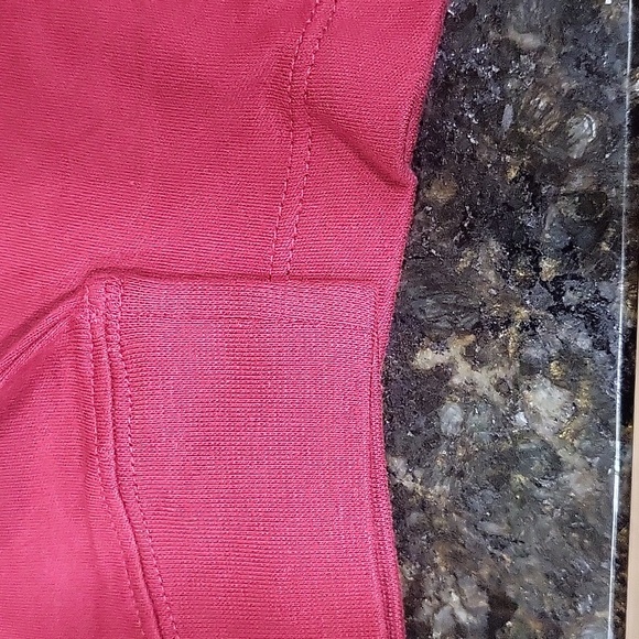 NWT Dark Red Carolyn Taylor Turtleneck size XS - Picture 6 of 6